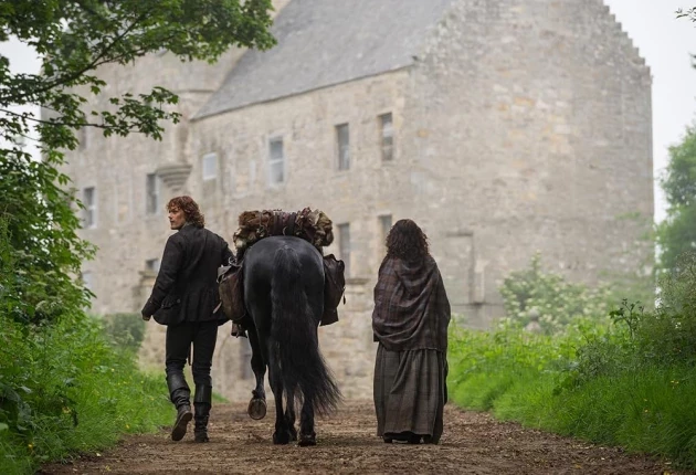 Картинка из сериала Чужестранка 1 сезон 12 серия