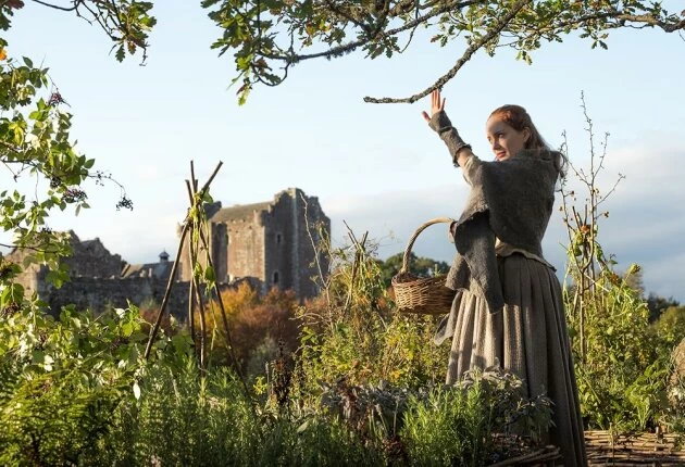 Кадры из сериала Чужестранка 4 сезон