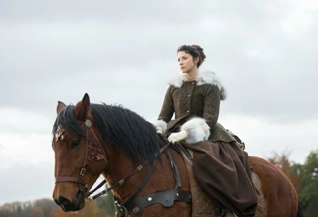 Кадры из сериала Чужестранка 4 сезон