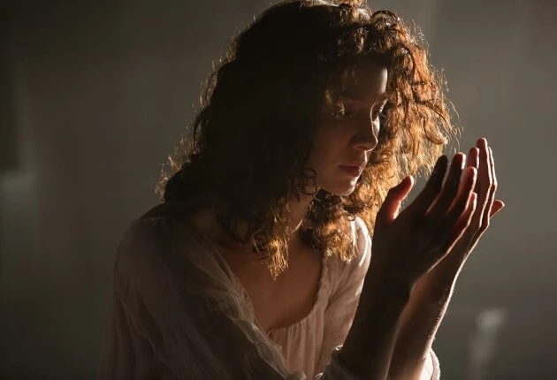 Кадры из сериала Чужестранка 5 сезон